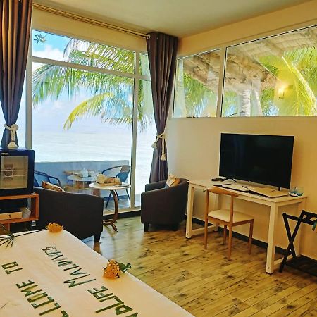 Island Life Maldives Retreat & Spa Magoodhoo المظهر الخارجي الصورة