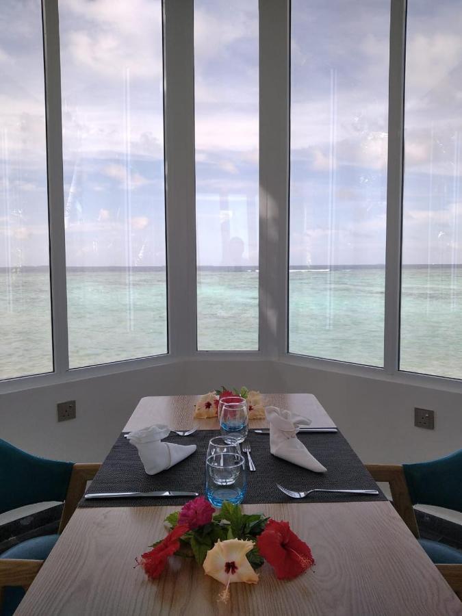 Island Life Maldives Retreat & Spa Magoodhoo المظهر الخارجي الصورة