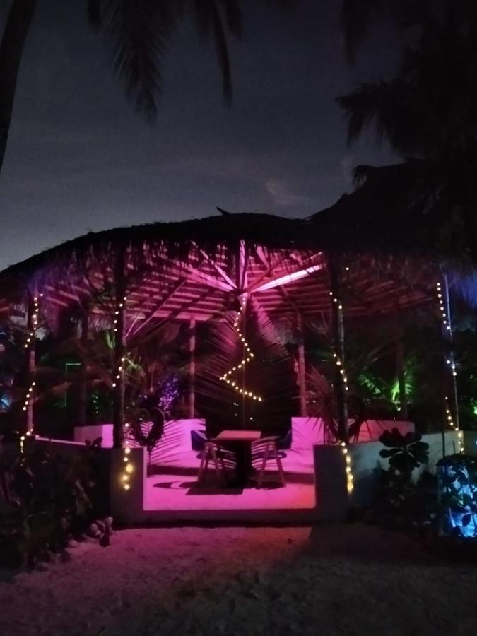 Island Life Maldives Retreat & Spa Magoodhoo المظهر الخارجي الصورة